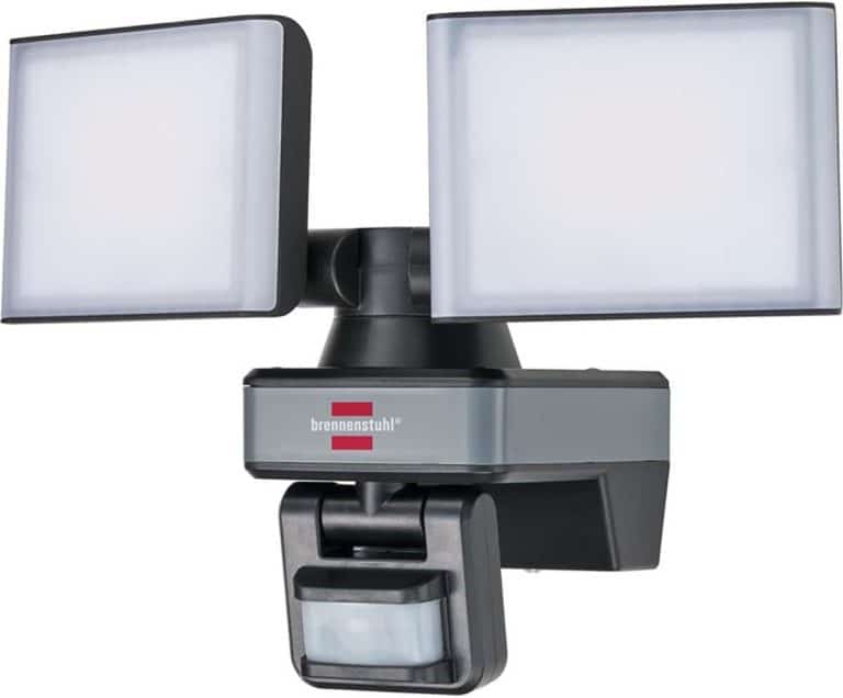 Brennenstuhl Connect WiFi LED Außenstrahler 24W - Mit Bewegungsmelder, App-Steuerung, IP54, 2800 Lumen, Sprachsteuerbar