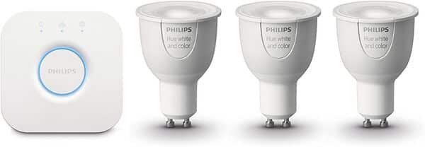 Philips Lighting 8718696508626 Hue Kit de 3 Ampoules LED Connectée-GU10 + Pont de Connexion Plastique Blanc 6,5 W [Classe énergétique A]