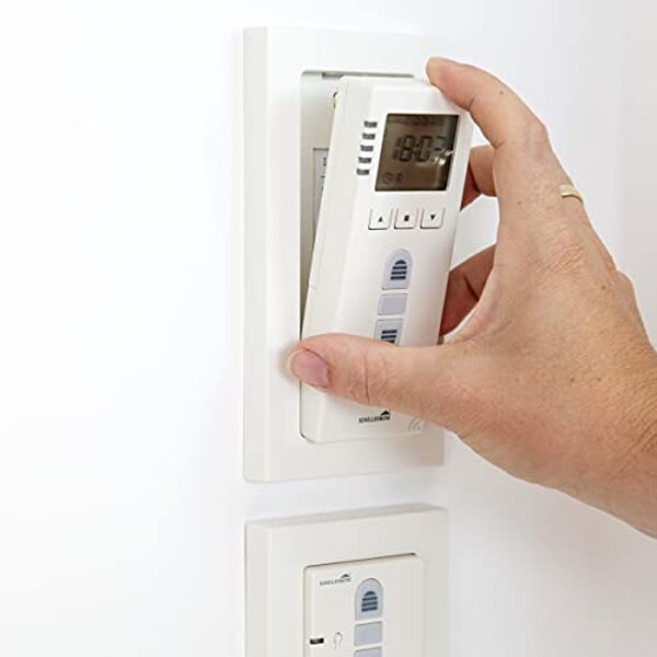 Découvrez notre test détaillé du minuteur sans fil Schellenberg 20032 : performance, installation et avis sur ce volet roulant connecté premium. 